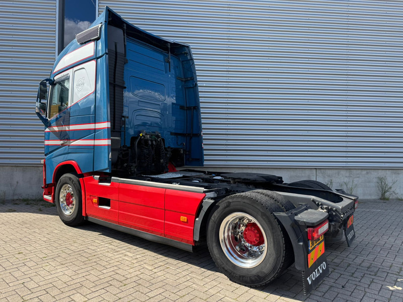 Volvo FH 500 / I-Shift / I-Park Cool / 2 Tanks / TUV:12-2025 / NL Truck - Vlačilec: slika 3 Volvo FH 500 / I-Shift / I-Park Cool / 2 Tanks / TUV:12-2025 / NL Truck - Vlačilec: slika 3