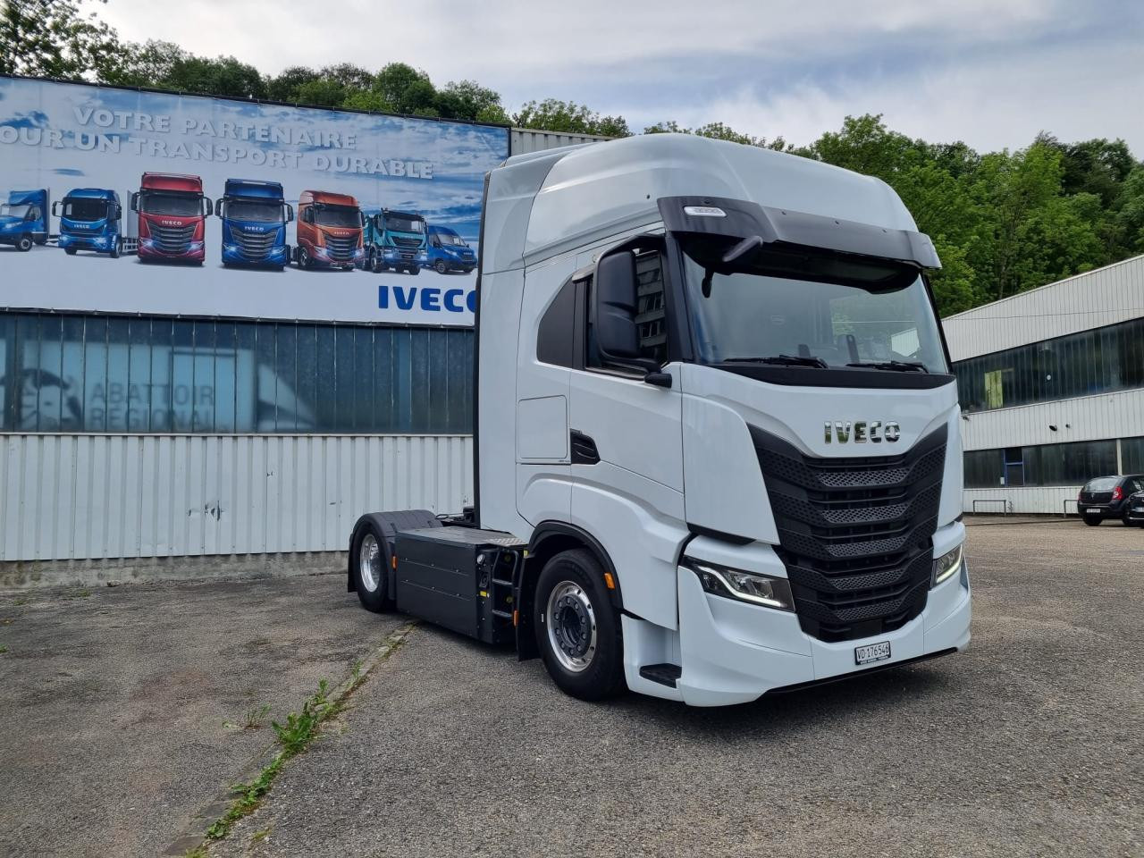 IVECO S-Way AS440S46T/FP CNG - Vlačilec: slika 1 IVECO S-Way AS440S46T/FP CNG - Vlačilec: slika 1