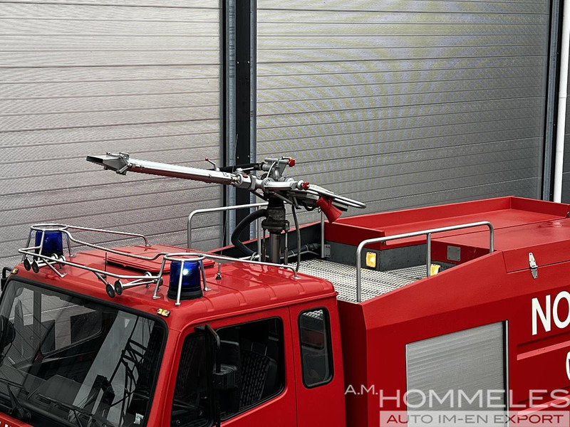 Mercedes-Benz 1831 AK 4x4 - Gasilsko vozilo: slika 4 Mercedes-Benz 1831 AK 4x4 - Gasilsko vozilo: slika 4