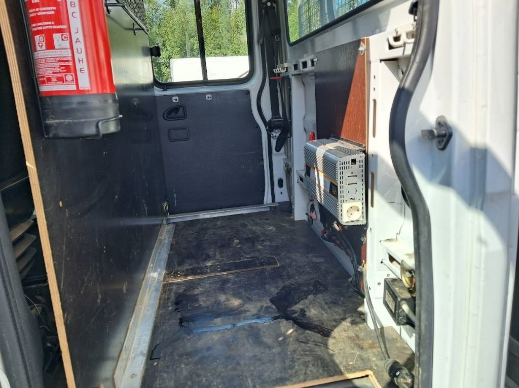 Iveco Daily 70 C17 Doppel 3.0 - Tovornjak s kesonom: slika 5 Iveco Daily 70 C17 Doppel 3.0 - Tovornjak s kesonom: slika 5