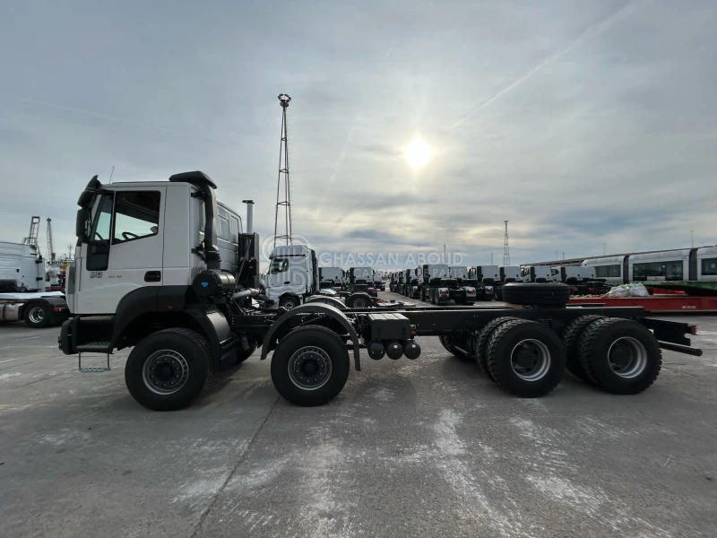 ASTRA HD9 8x4 CHASSIS - Barcelona Stock - Tovornjak-šasija: slika 4 ASTRA HD9 8x4 CHASSIS - Barcelona Stock - Tovornjak-šasija: slika 4