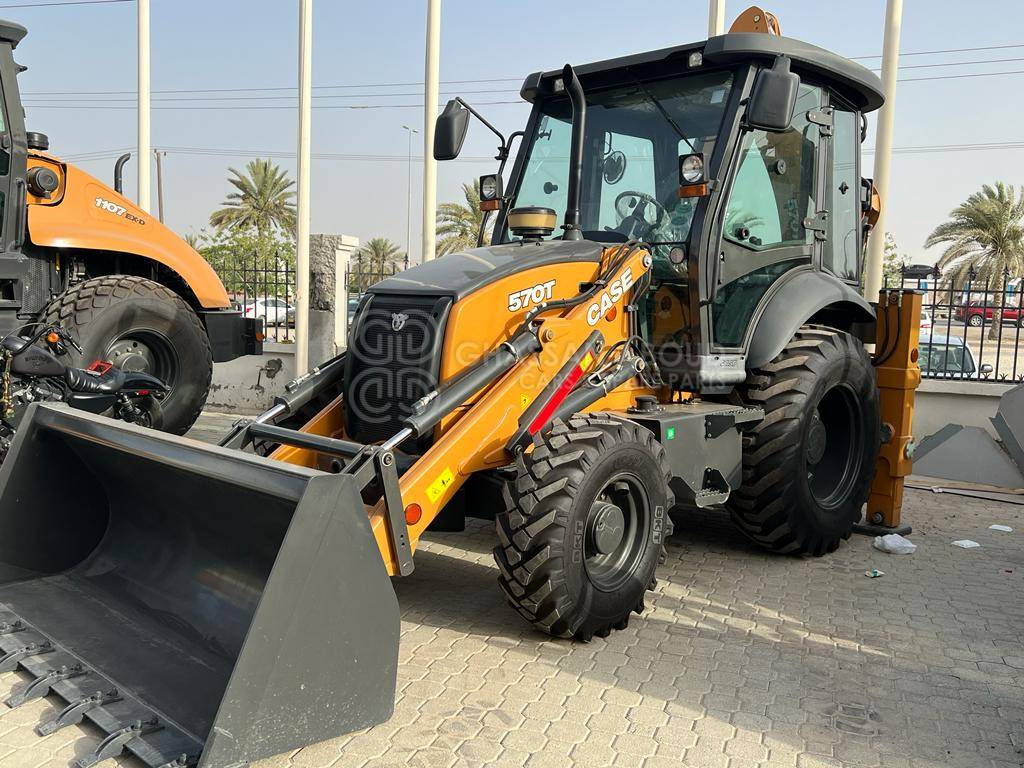 CASE 570 T BACKHOE LOADER MY23 - Bager nakladalec: slika 1 CASE 570 T BACKHOE LOADER MY23 - Bager nakladalec: slika 1