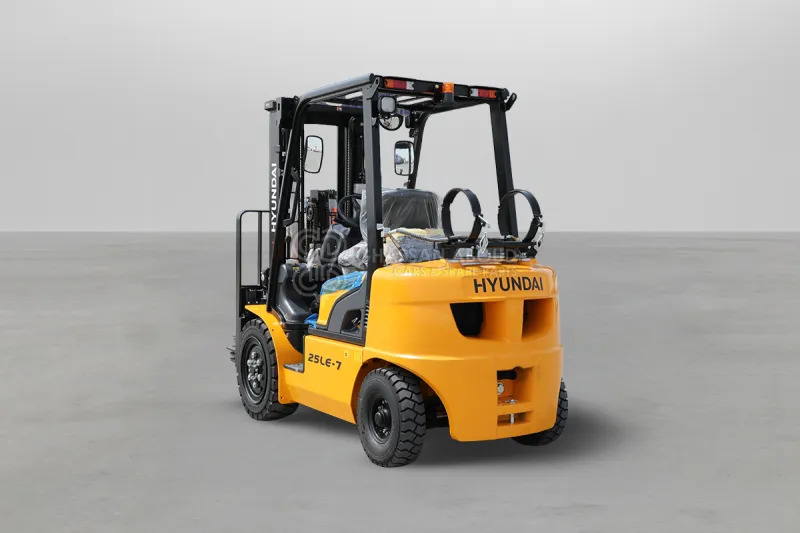 Hyundai Forklift 30LE-7 3 TONS LPG 3 STAGE - Plinski viličar: slika 5 Hyundai Forklift 30LE-7 3 TONS LPG 3 STAGE - Plinski viličar: slika 5
