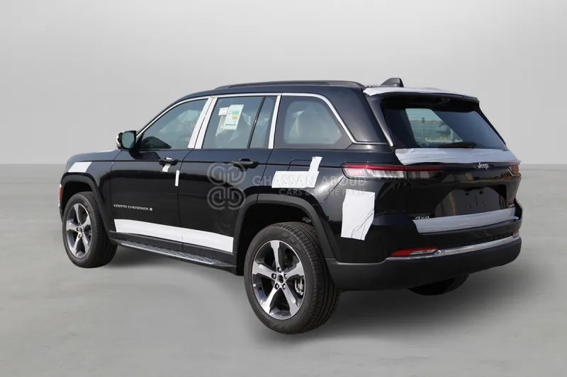 Jeep Grand Cherokee 4X4 - SUV: slika 4 Jeep Grand Cherokee 4X4 - SUV: slika 4
