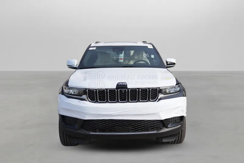 Jeep Grand Cherokee 4X4 - SUV: slika 2 Jeep Grand Cherokee 4X4 - SUV: slika 2