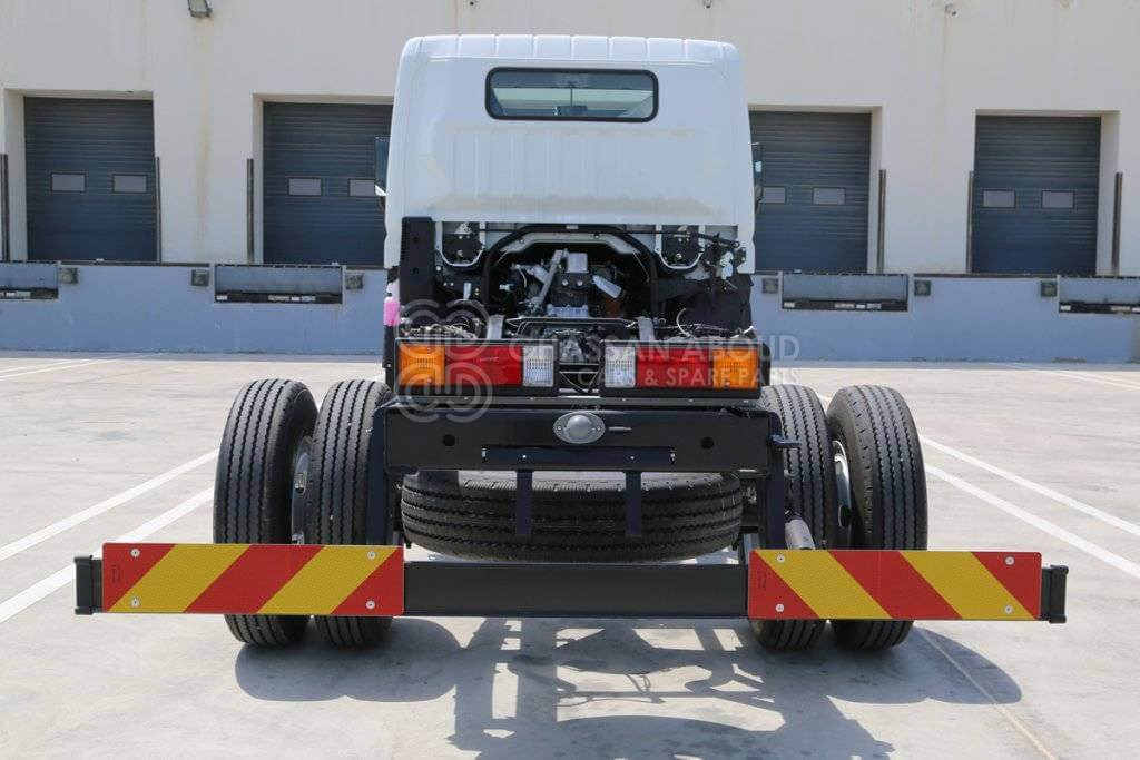 MITSUBISHI CANTER CHASSIS 3TON SC 100L TANK (4X4) DIESEL, MY24 - Tovornjak-šasija: slika 4 MITSUBISHI CANTER CHASSIS 3TON SC 100L TANK (4X4) DIESEL, MY24 - Tovornjak-šasija: slika 4