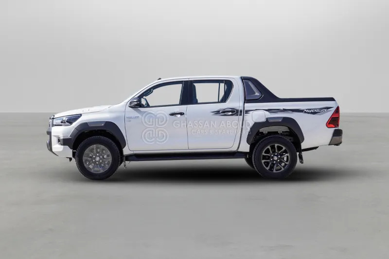 Toyota Hilux 4X4 - Poltovornjak: slika 5 Toyota Hilux 4X4 - Poltovornjak: slika 5