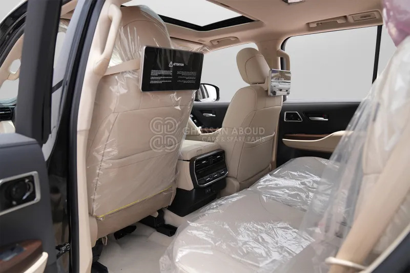 SUV Toyota Land Cruiser 300: slika 8