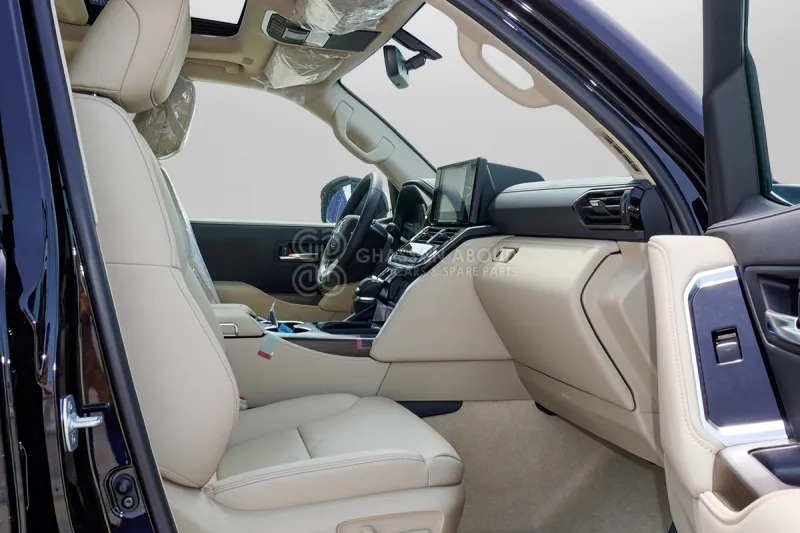 SUV Toyota Land Cruiser 300: slika 7 SUV Toyota Land Cruiser 300: slika 7