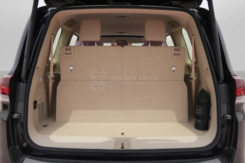 SUV Toyota Land Cruiser 300: slika 10