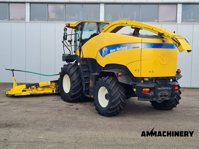 New Holland FR9060 including Kemper 375 Plus - Kombajn za krmo: slika 3 New Holland FR9060 including Kemper 375 Plus - Kombajn za krmo: slika 3