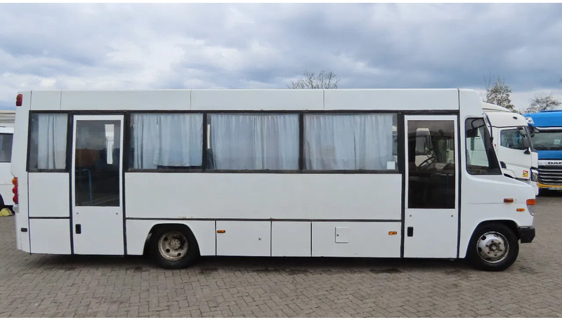 Mercedes-Benz 815 D 31 places! Manual injection - Avtobus: slika 2 Mercedes-Benz 815 D 31 places! Manual injection - Avtobus: slika 2