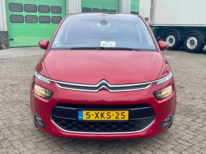 Citroën C4 Picasso REAR VIEW CAMERA, BLIND SPOT SENSOR, AUTO PARKING, FRONT & REAR PARKTRONIC, - Kombilimuzina: slika 2 Citroën C4 Picasso REAR VIEW CAMERA, BLIND SPOT SENSOR, AUTO PARKING, FRONT & REAR PARKTRONIC, - Kombilimuzina: slika 2