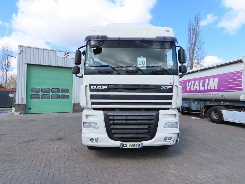 DAF XF 105.460 654164 km EEV Euro5 , 6x2, Retarder, towbar. FRANCE truck! - Tovornjak s kesonom: slika 4 DAF XF 105.460 654164 km EEV Euro5 , 6x2, Retarder, towbar. FRANCE truck! - Tovornjak s kesonom: slika 4