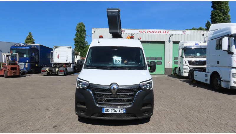Renault Master 11/2021 10,5 m, KLUBB, 3500 kg, euro6 - Dostavno vozilo: slika 3 Renault Master 11/2021 10,5 m, KLUBB, 3500 kg, euro6 - Dostavno vozilo: slika 3