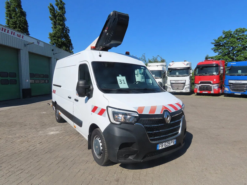 Renault Master 77000 km,10,5 m, KLUBB, 3500 kg, euro6 - Dostavno vozilo: slika 3 Renault Master 77000 km,10,5 m, KLUBB, 3500 kg, euro6 - Dostavno vozilo: slika 3