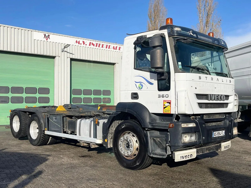 Iveco Stralis 360 6x2 Manual gearbox - Tovornjak z dvigalom: slika 2 Iveco Stralis 360 6x2 Manual gearbox - Tovornjak z dvigalom: slika 2