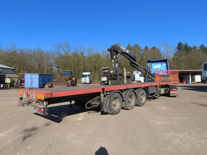 Kaiser HIAB  175, REMOTE control,  retractable - Polprikolica s kesonom: slika 1 Kaiser HIAB  175, REMOTE control,  retractable - Polprikolica s kesonom: slika 1