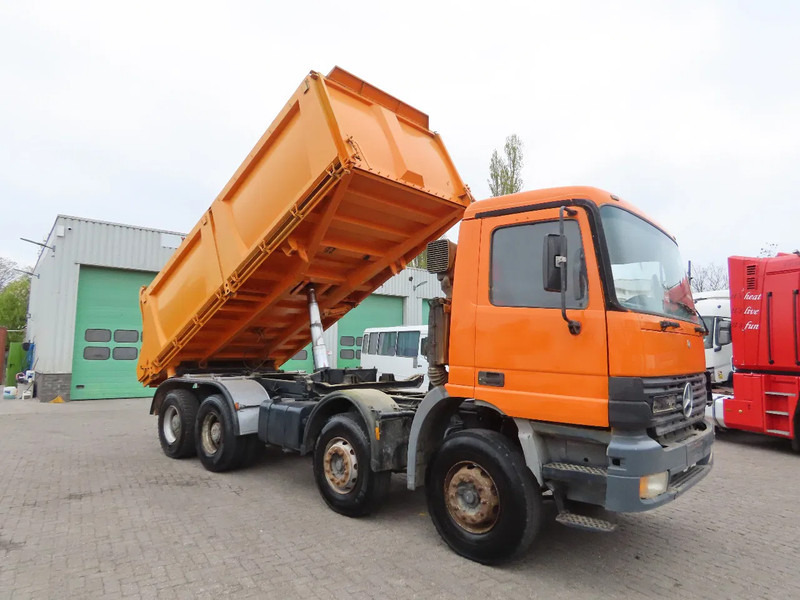 Mercedes-Benz Actros 3240 Manual, steel dumper! Great condition! - Tovornjak prekucnik: slika 2 Mercedes-Benz Actros 3240 Manual, steel dumper! Great condition! - Tovornjak prekucnik: slika 2