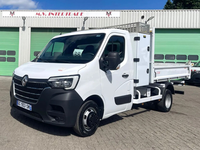 Renault Master 2021, 3 seats, Great condition, ! EURO 6 - Dostavno vozilo prekucnik: slika 3 Renault Master 2021, 3 seats, Great condition, ! EURO 6 - Dostavno vozilo prekucnik: slika 3