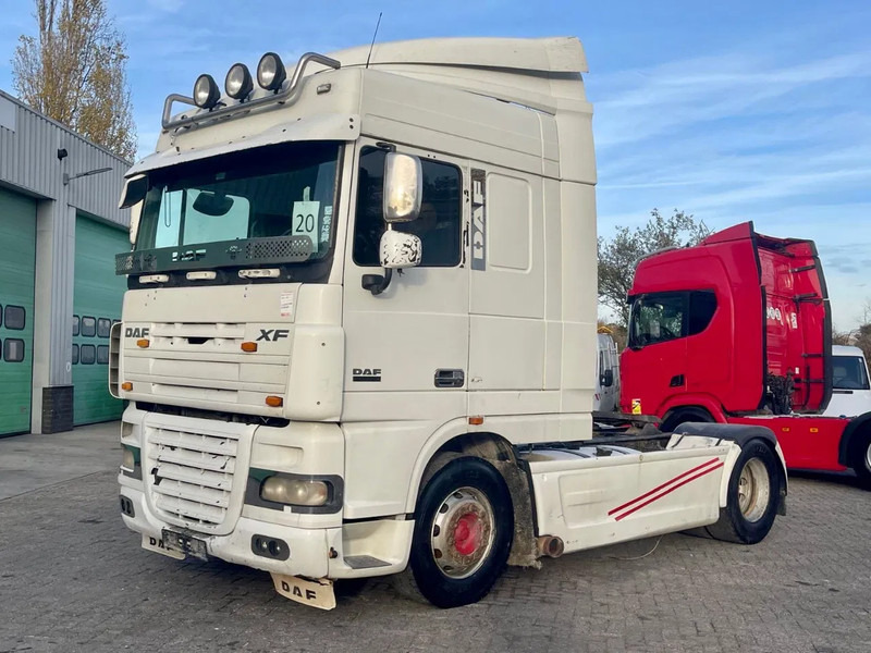DAF XF 105.460 Manual gearbox! - Vlačilec: slika 1 DAF XF 105.460 Manual gearbox! - Vlačilec: slika 1
