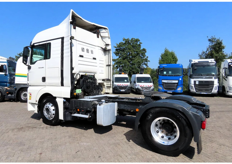 MAN TGX 18.480 RETARDER, 2X FUEL TANK, FRIGO - Vlačilec: slika 5 MAN TGX 18.480 RETARDER, 2X FUEL TANK, FRIGO - Vlačilec: slika 5