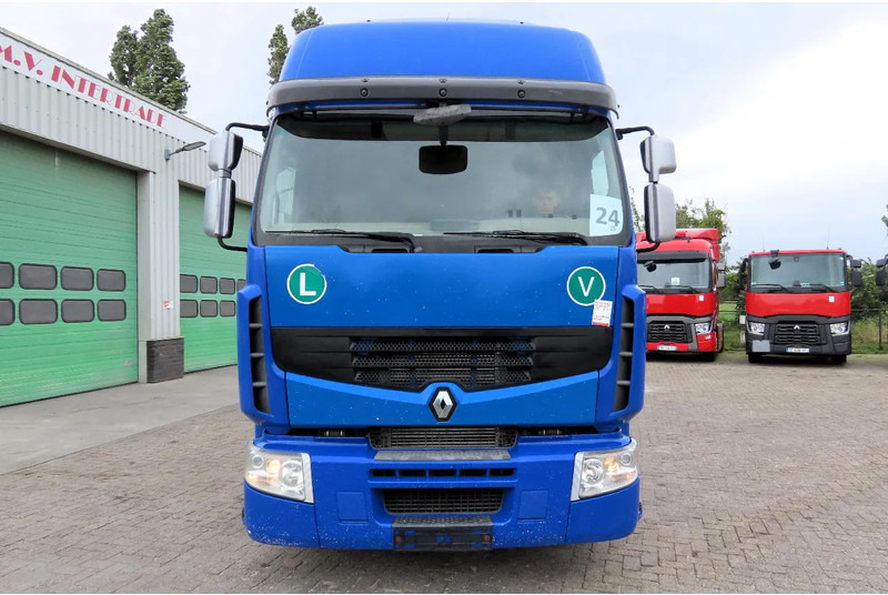 Renault Premium 460 2 Tanks - Vlačilec: slika 3 Renault Premium 460 2 Tanks - Vlačilec: slika 3