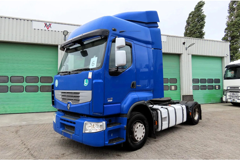Renault Premium 460 2 tanks, frigo - Vlačilec: slika 1 Renault Premium 460 2 tanks, frigo - Vlačilec: slika 1