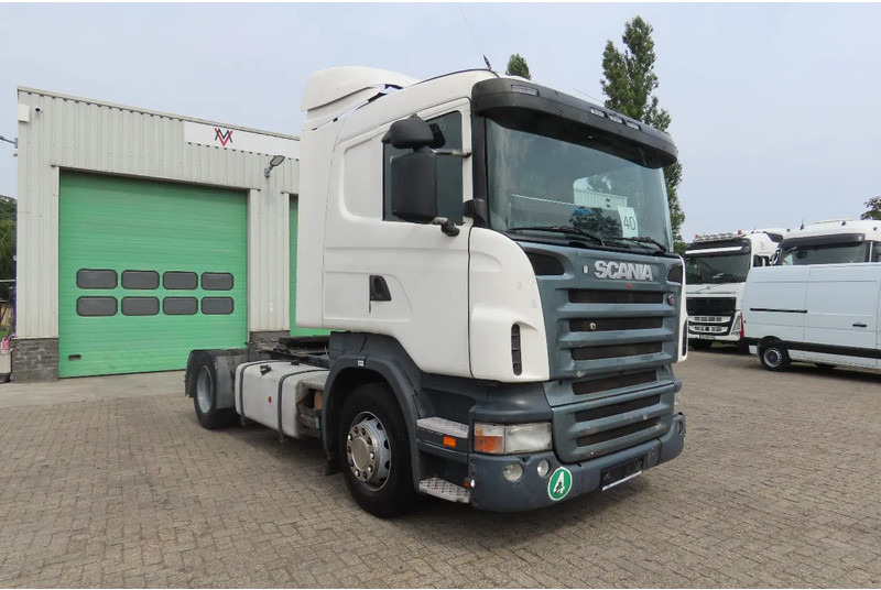 Scania R420 2 tanks, 2 beds, manual gearbox - Vlačilec: slika 1 Scania R420 2 tanks, 2 beds, manual gearbox - Vlačilec: slika 1