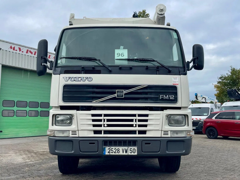 Volvo FM 12.380 8X4 SILO AUGER / AIR GREAT CONDITION / fully serviced! - Tovornjak cisterna: slika 3 Volvo FM 12.380 8X4 SILO AUGER / AIR GREAT CONDITION / fully serviced! - Tovornjak cisterna: slika 3