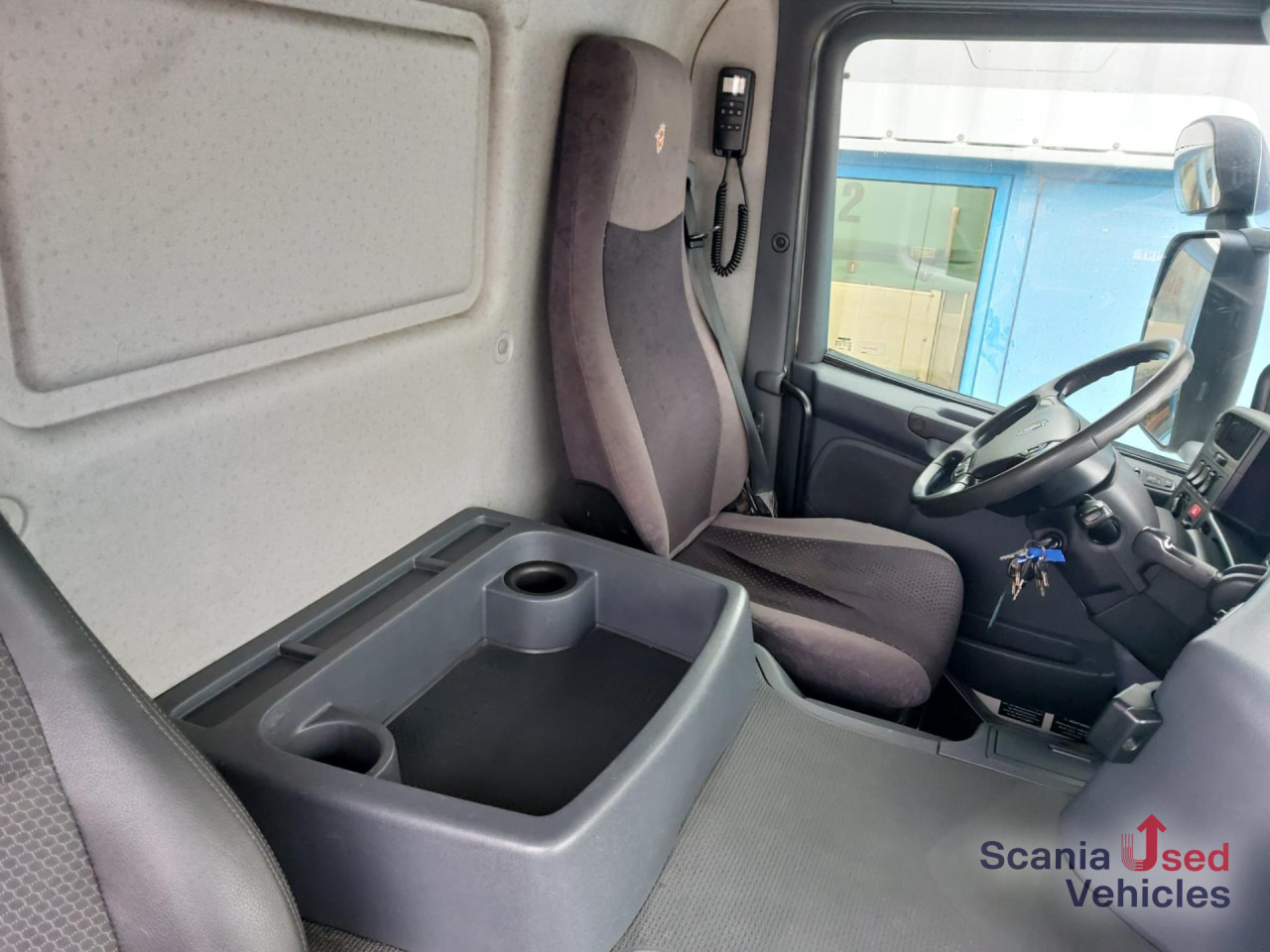 SCANIA P 280 DB4x2MNA Koffer Ladebordwand - Tovornjak zabojnik: slika 3 SCANIA P 280 DB4x2MNA Koffer Ladebordwand - Tovornjak zabojnik: slika 3