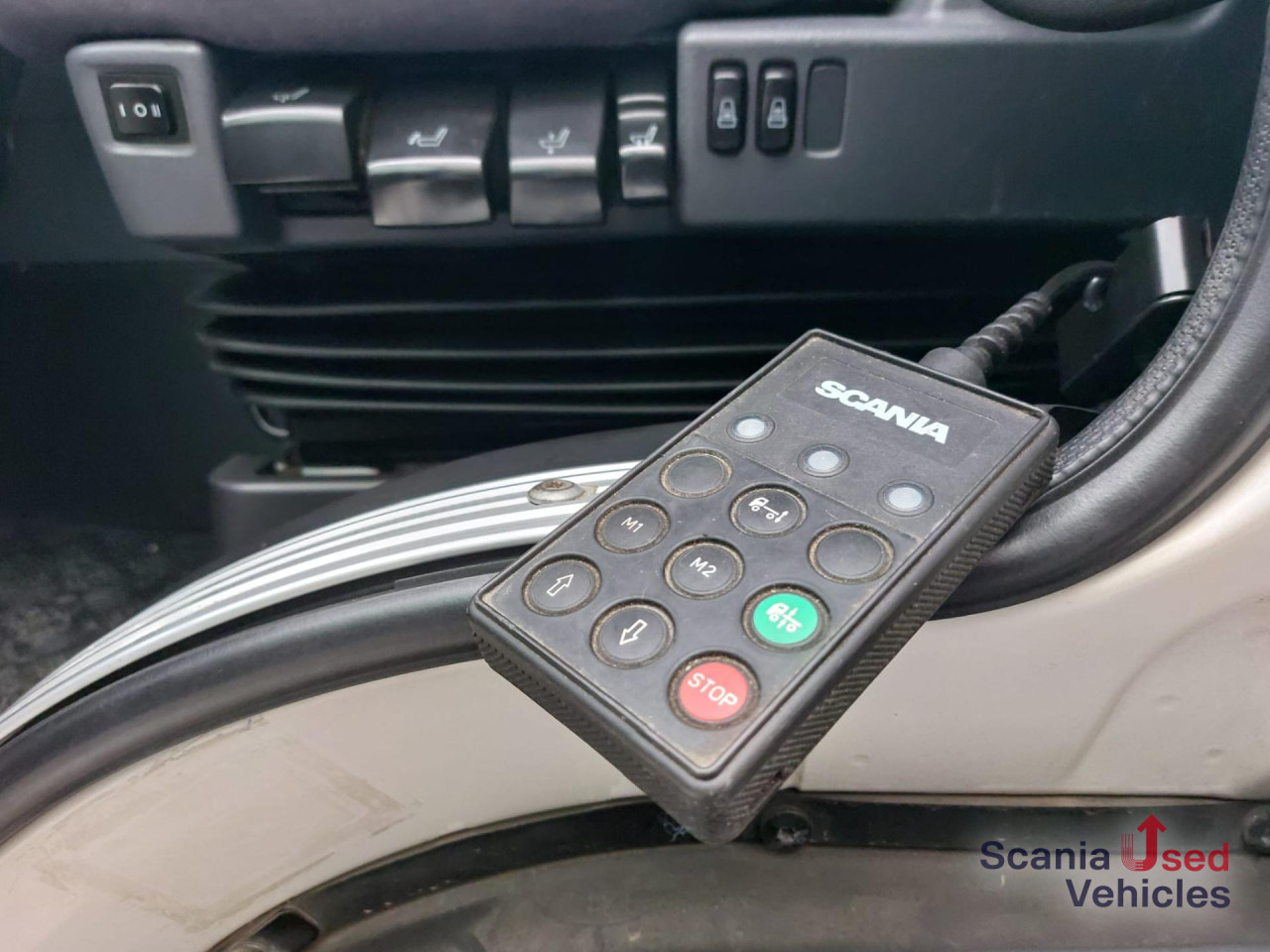 SCANIA P 280 DB4x2MNA Koffer Ladebordwand - Tovornjak zabojnik: slika 4 SCANIA P 280 DB4x2MNA Koffer Ladebordwand - Tovornjak zabojnik: slika 4