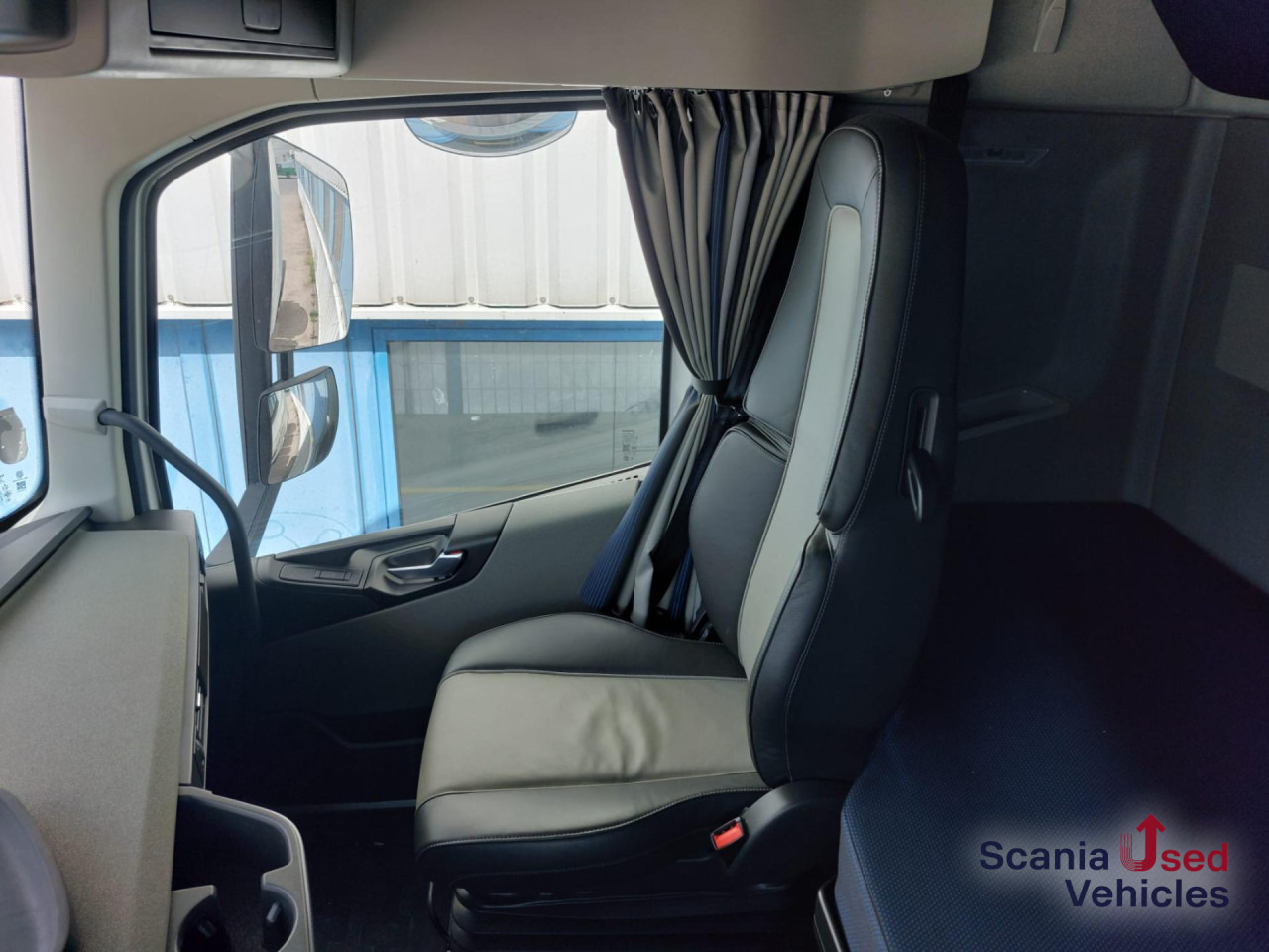 VOLVO FH 500 T4x2 Globetrotter XL - Vlačilec: slika 5 VOLVO FH 500 T4x2 Globetrotter XL - Vlačilec: slika 5