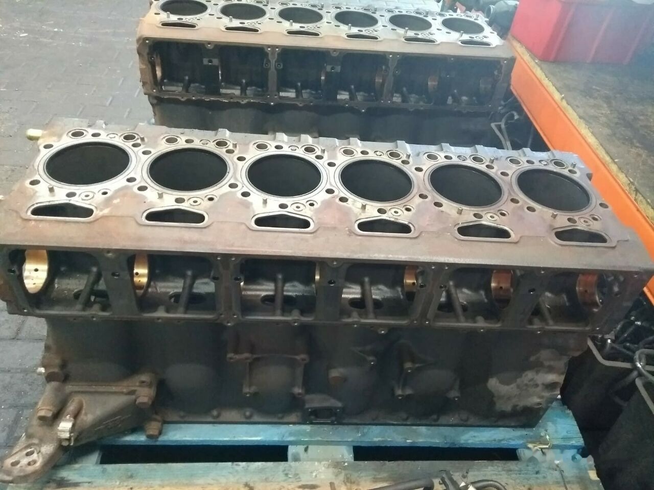 Scania ENGINE BLOCK Scania - Blok cilindra za Tovornjak: slika 3 Scania ENGINE BLOCK Scania - Blok cilindra za Tovornjak: slika 3