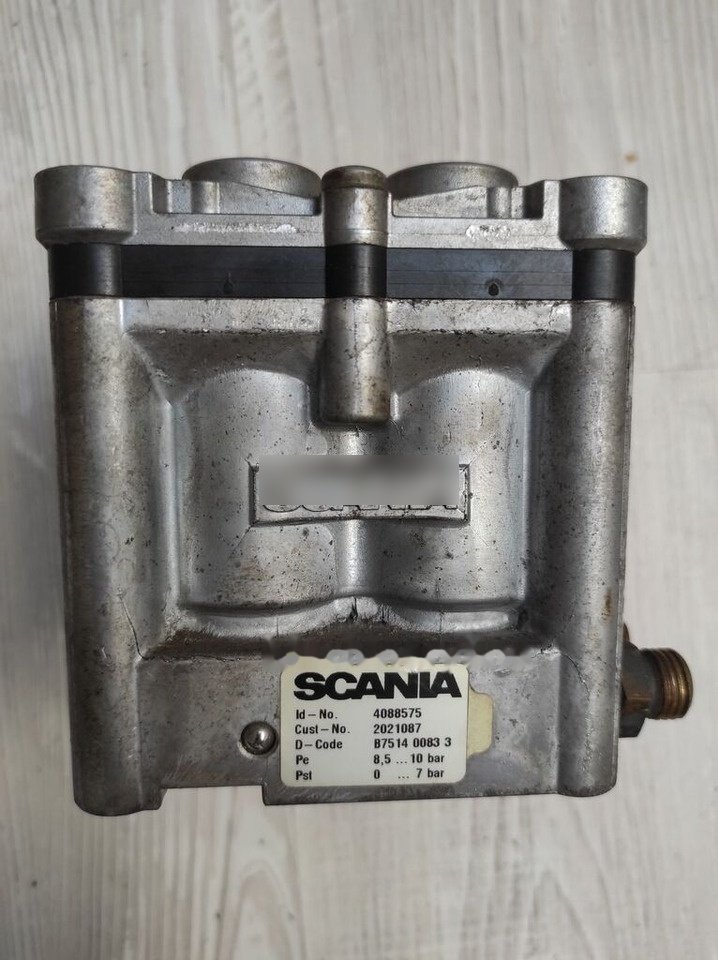 Scania truck - Motor in deli za Tovornjak: slika 1 Scania truck - Motor in deli za Tovornjak: slika 1