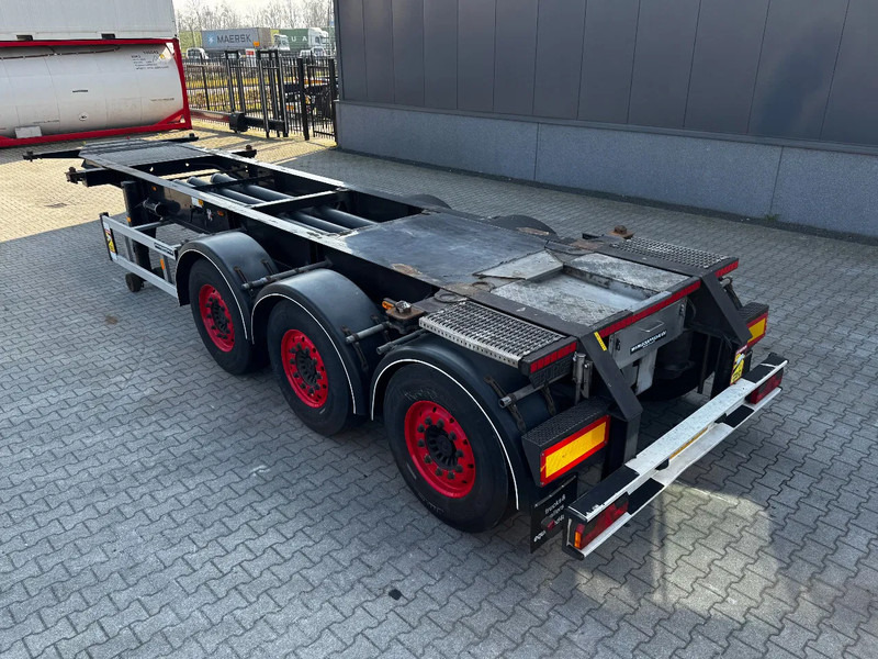 Burg 20FT/3-axles, SAF INTRADISC, ADR (EXII, EXII, FL, AT), 2x LIFTAXLE, NL-Chassis, APK/ADR:06/2025 - Kontejnerska polprikolica/ Polprikolica z zamenljivim tovoriščem: slika 5 Burg 20FT/3-axles, SAF INTRADISC, ADR (EXII, EXII, FL, AT), 2x LIFTAXLE, NL-Chassis, APK/ADR:06/2025 - Kontejnerska polprikolica/ Polprikolica z zamenljivim tovoriščem: slika 5