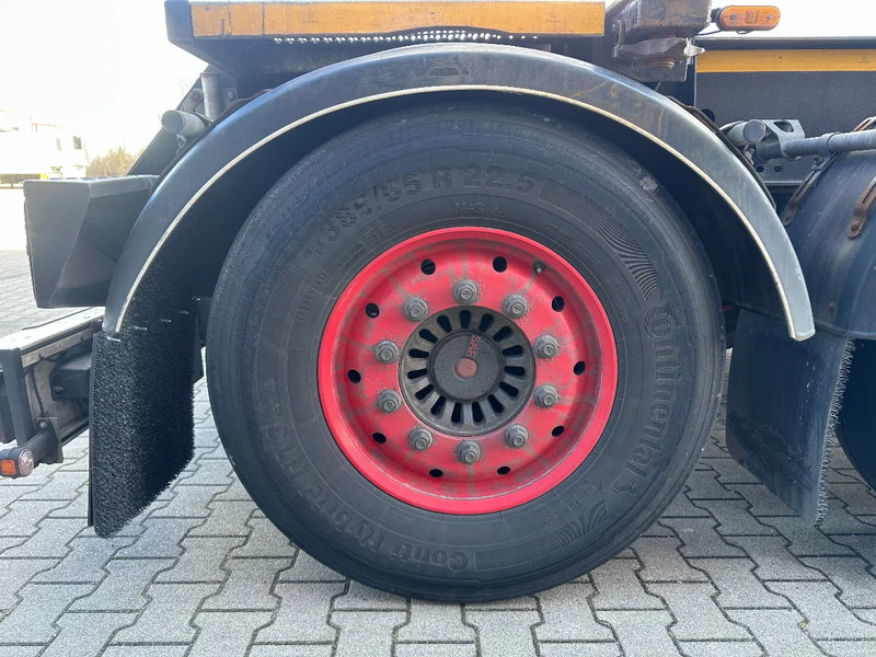 Kontejnerska polprikolica/ Polprikolica z zamenljivim tovoriščem Burg 20FT ADR (EX/II, EX/III, FL, AT), Leergewicht : 3.690kg, SAF INTRADISC, 2x Liftachse, NL-Chassis: slika 10 Kontejnerska polprikolica/ Polprikolica z zamenljivim tovoriščem Burg 20FT ADR (EX/II, EX/III, FL, AT), Leergewicht : 3.690kg, SAF INTRADISC, 2x Liftachse, NL-Chassis: slika 10