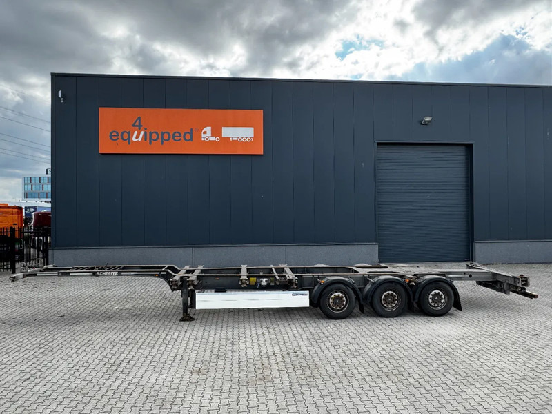 Schmitz Cargobull 45FT HC, Scheibebremsen, Liftachse, vorne + hinten + Stoßstange ausziehbar, NL-Chassis - Kontejnerska polprikolica/ Polprikolica z zamenljivim tovoriščem: slika 2 Schmitz Cargobull 45FT HC, Scheibebremsen, Liftachse, vorne + hinten + Stoßstange ausziehbar, NL-Chassis - Kontejnerska polprikolica/ Polprikolica z zamenljivim tovoriščem: slika 2