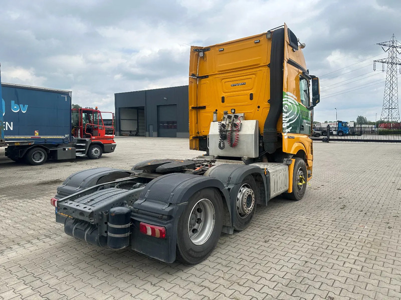 Mercedes-Benz Actros 2748 LS 6x2 BROKEN ENGINE - Vlačilec: slika 3 Mercedes-Benz Actros 2748 LS 6x2 BROKEN ENGINE - Vlačilec: slika 3