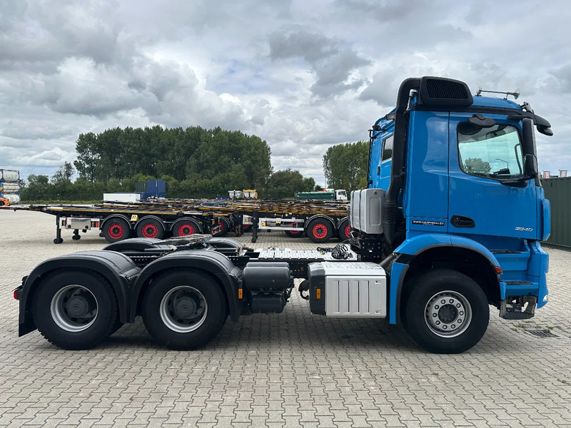 Mercedes-Benz Arocs 2648, 6x4, hydraulics, 201.874km, EUR 6 d - Vlačilec: slika 3 Mercedes-Benz Arocs 2648, 6x4, hydraulics, 201.874km, EUR 6 d - Vlačilec: slika 3