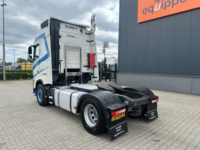 Volvo FH FH13-460 Globetrotter XL, EURO-6, 881.147km, NL-truck, APK: 09/2025 - Vlačilec: slika 3 Volvo FH FH13-460 Globetrotter XL, EURO-6, 881.147km, NL-truck, APK: 09/2025 - Vlačilec: slika 3