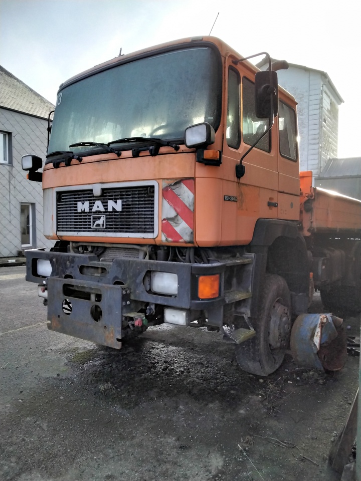 MAN 19.342 FAK 4x4 - Tovornjak prekucnik: slika 3 MAN 19.342 FAK 4x4 - Tovornjak prekucnik: slika 3