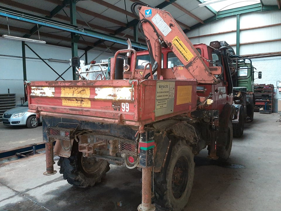 UNIMOG 1250 - Tovornjak z dvigalom: slika 4 UNIMOG 1250 - Tovornjak z dvigalom: slika 4