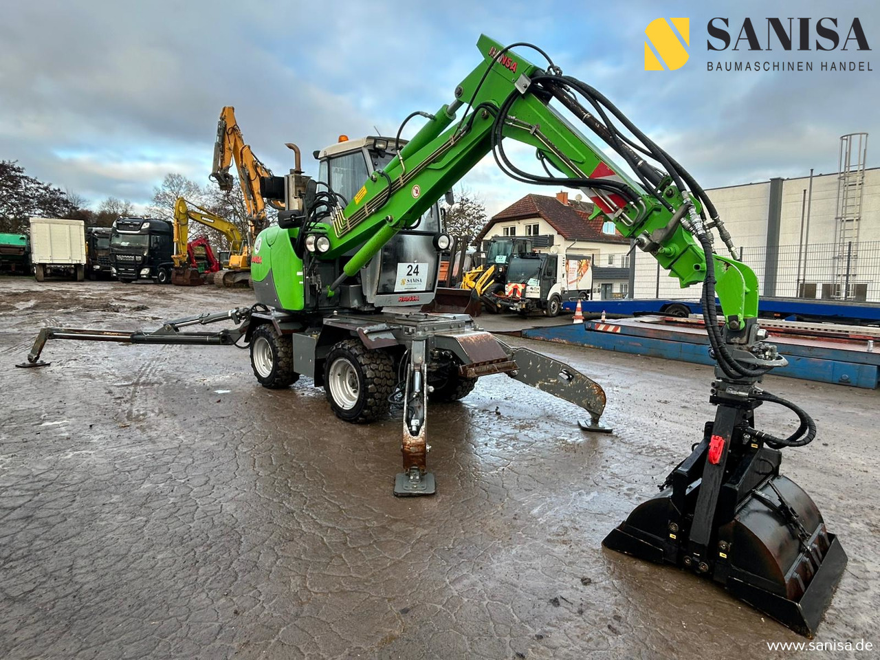 Hansa APZ 531/SW/Friedhofsbagger/Allrad/Tele Arm - Bager na kolesih: slika 1 Hansa APZ 531/SW/Friedhofsbagger/Allrad/Tele Arm - Bager na kolesih: slika 1