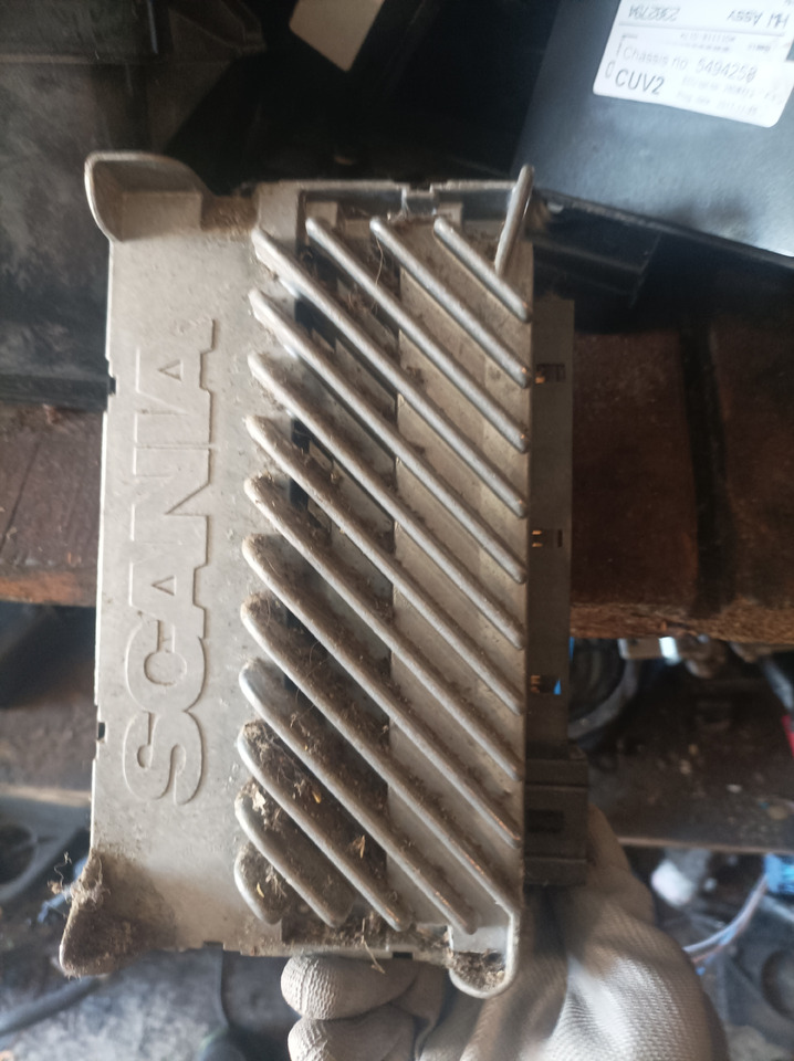 Scania Scania - ECU: slika 2 Scania Scania - ECU: slika 2