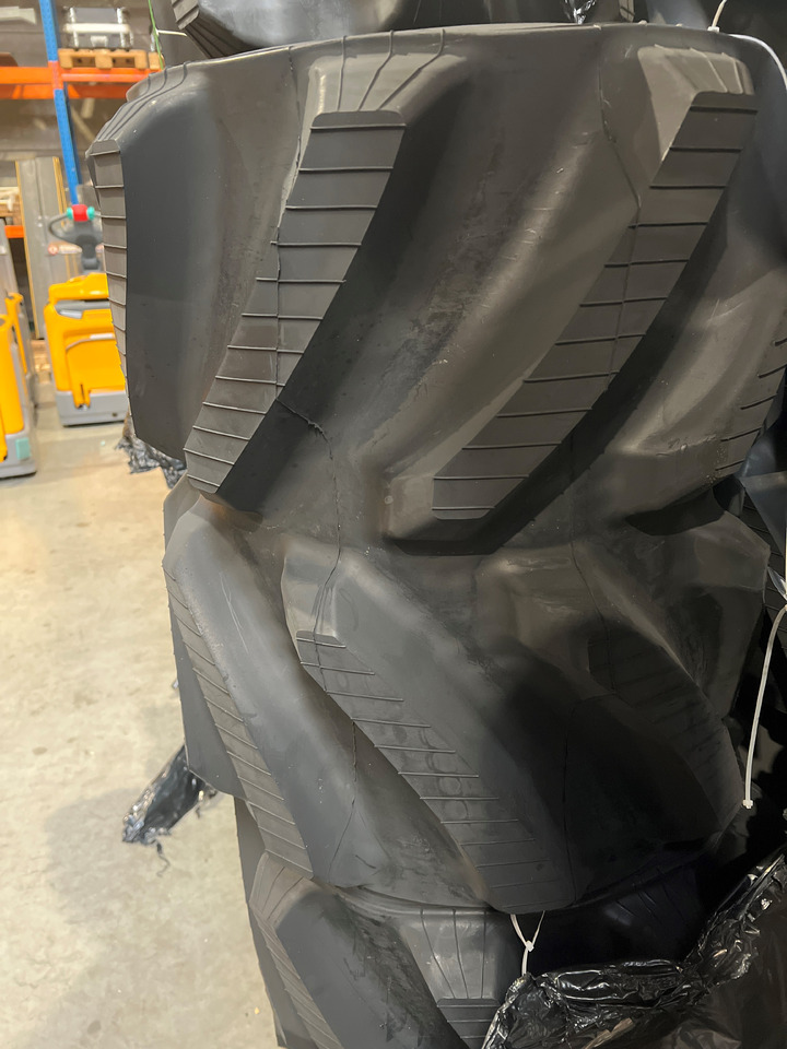 Rubber track for Challenger 65-75-85-95  - Gosenica za Traktor goseničar: slika 5 Rubber track for Challenger 65-75-85-95  - Gosenica za Traktor goseničar: slika 5