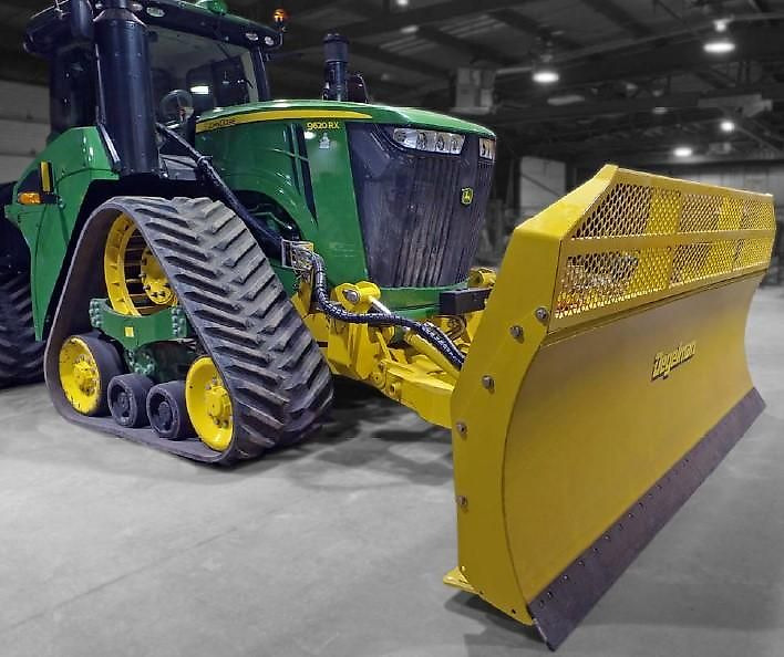 Degelman Degelman Dozer Blade 7900 zum John Deere 9RX - Rezilo za Traktor: slika 1 Degelman Degelman Dozer Blade 7900 zum John Deere 9RX - Rezilo za Traktor: slika 1