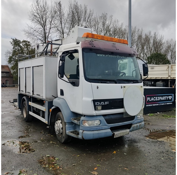 DAF CF - Dvižna ploščad montirana na tovornjak: slika 3 DAF CF - Dvižna ploščad montirana na tovornjak: slika 3
