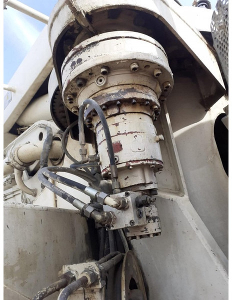 Stacionarna betonska črpalka Mercedes-Benz 2629: slika 6