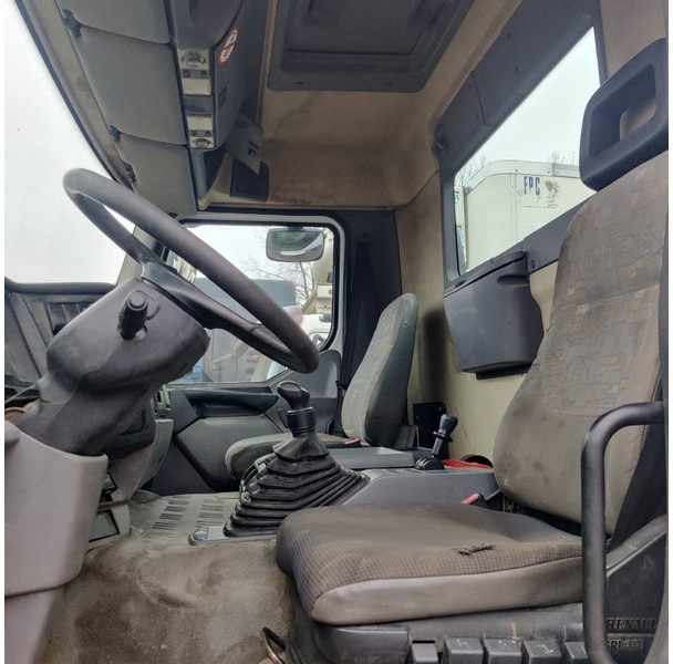 Renault 400 - Vlačilec: slika 5 Renault 400 - Vlačilec: slika 5